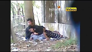 Outdoor blowjob mms of desi girls with lover - Indian Porn Videos